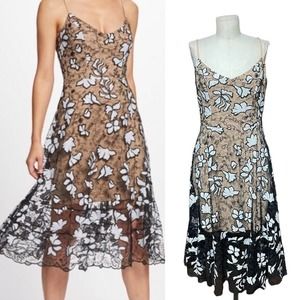 Dress the Population Ada Floral A-Line Midi Dress Size Medium